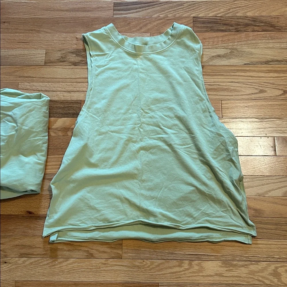 Free People hot shot relaxed set. Size medium. Light green color called Moss. - Picture 6 of 13
